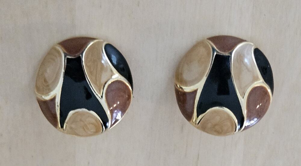 Vintage Clip-On Earrings Beige Brown Black Enamel Estate Jewelry Pre-Owned
